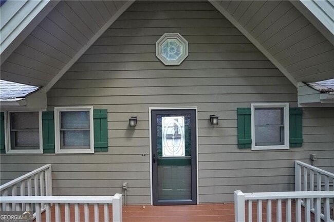 Building Photo - 127 Columbine Dr