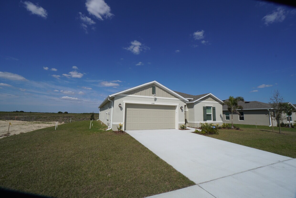 2046 Ficus St, Mascotte, FL 34753 House for Rent in Mascotte, FL