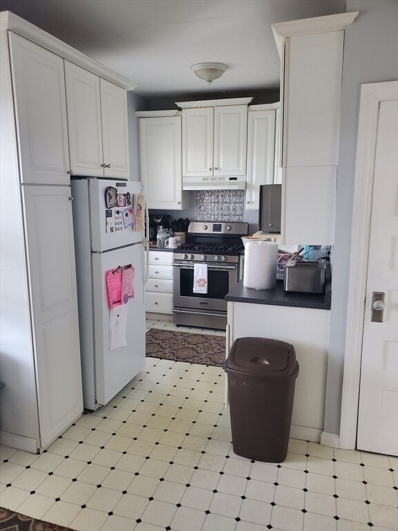 Building Photo - 280-282 Barnaby St