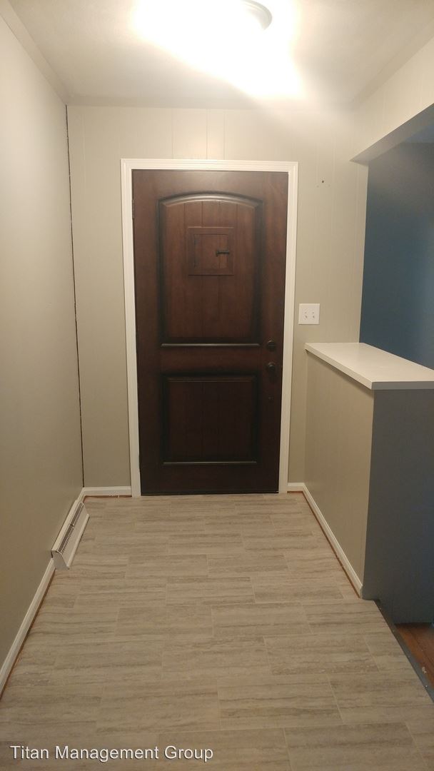 Foto del edificio - 24 Coldbrook Dr