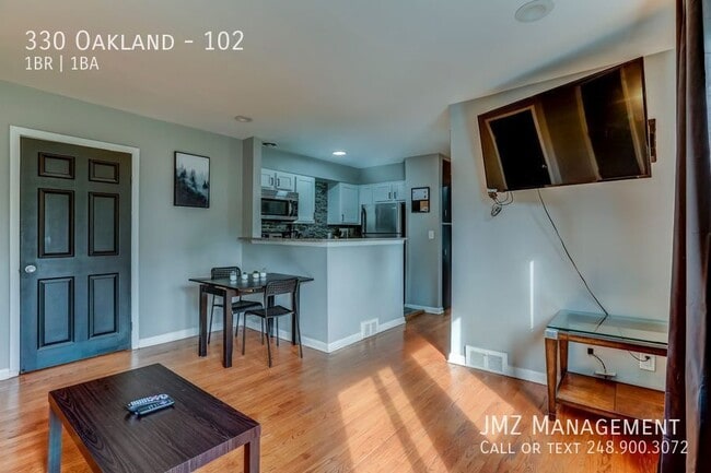 Building Photo - 330 Oakland-102