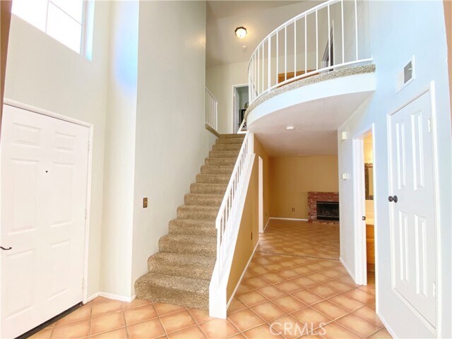 Building Photo - 30270 Sierra Madre Dr