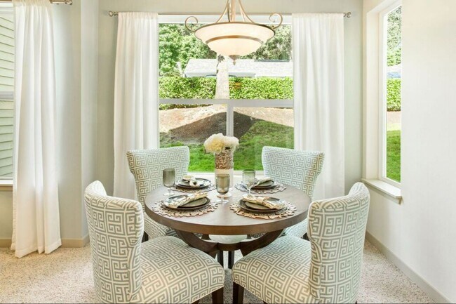 Foto del edificio - The Heights at Bear Creek