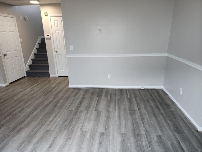 Foto del edificio - 2172 Asquith Ave SW
