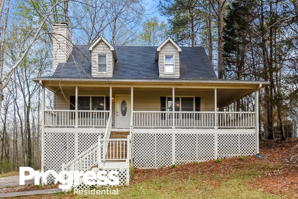 437 Oak Landing Cir, Douglasville, GA 30134 House Rental in