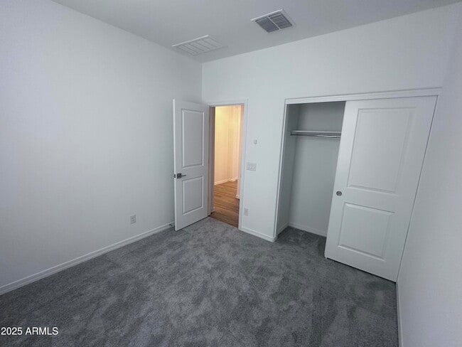 Foto del edificio - 14360 W Alameda Rd