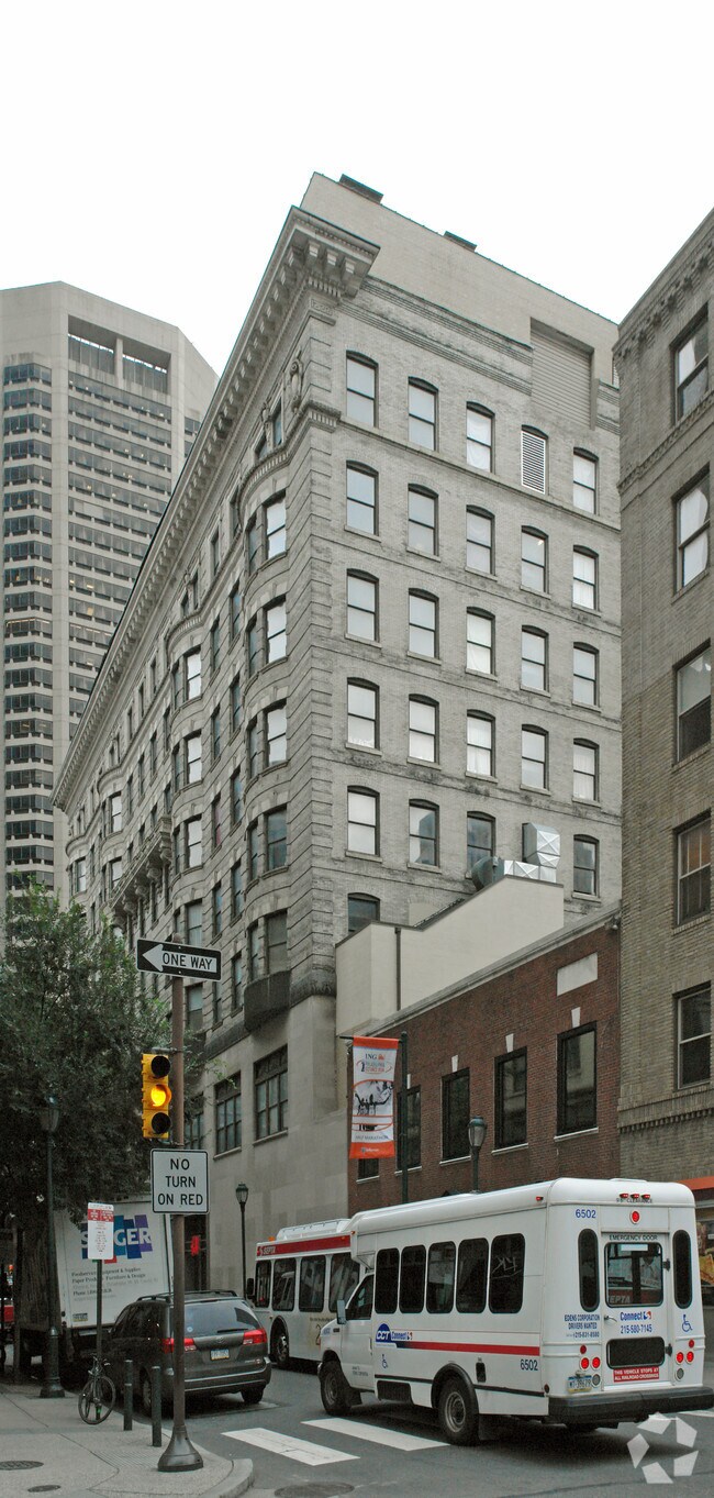 1530 Chestnut Apartments Philadelphia, PA