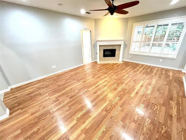 Foto del edificio - 832 Water Oak Dr