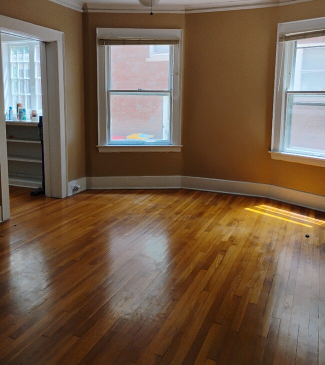 Foto del edificio - 335 Morris Ave SE