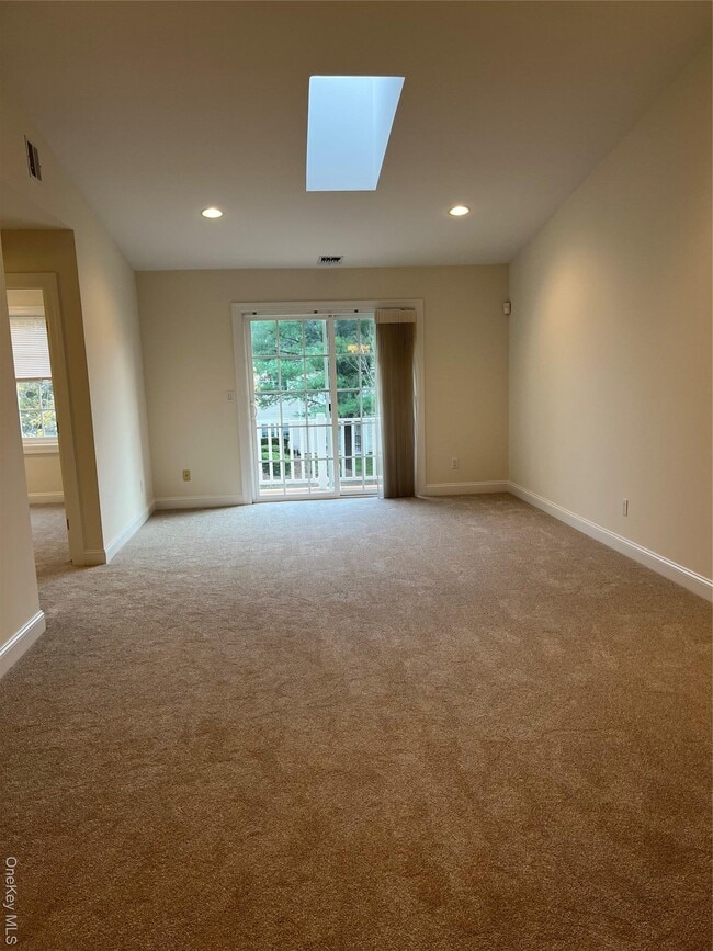 Building Photo - 912 Altessa Blvd