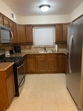 Building Photo - 3577 Red Sails Dr