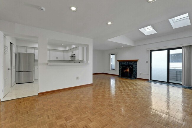 Foto del edificio - 806 Spinnaker Ct