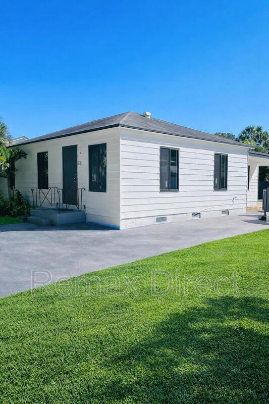 Building Photo - 824 Winters St