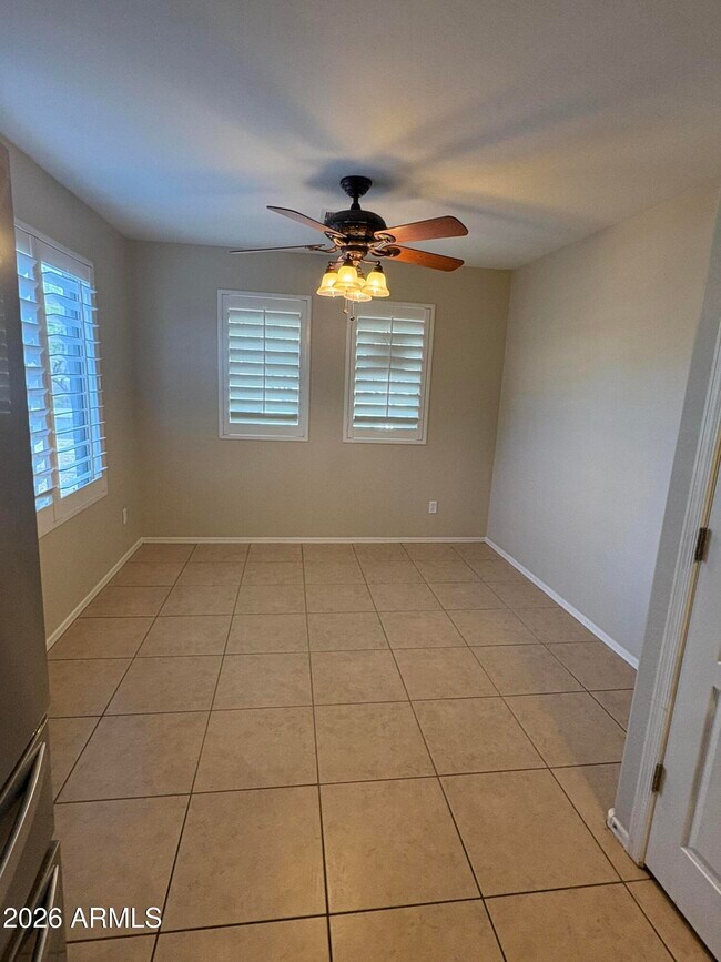 Foto del edificio - 4086 E Maplewood St