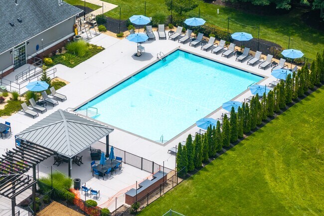 Foto del edificio - The Austin Apartment Homes