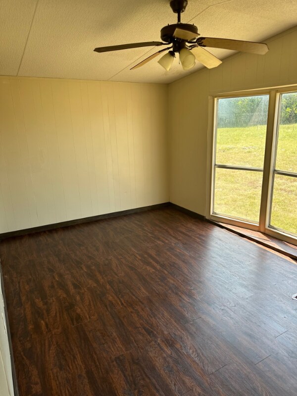 Foto del edificio - 400 Lorena Meadows Dr