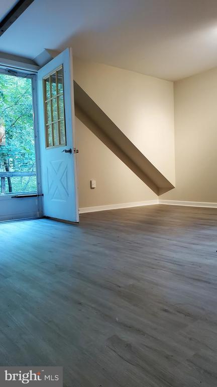 Foto del edificio - 17 Friendship Ln