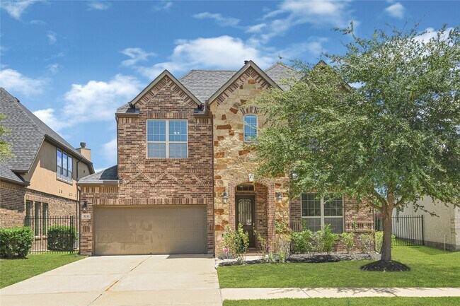 Building Photo - 5231 Pickford Grove Ln