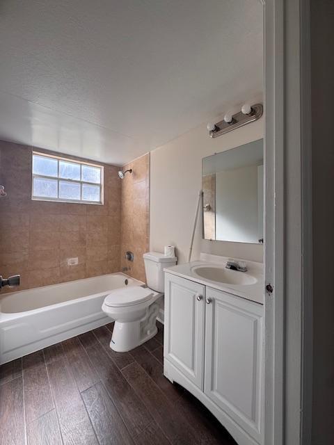 Building Photo - 5006 Laguna Bay Cir