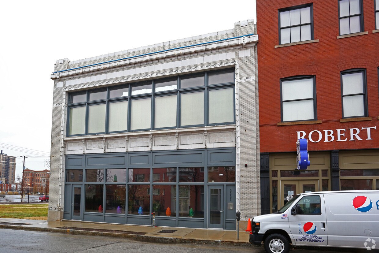 Weast Locust Desvanes - West Locust Lofts