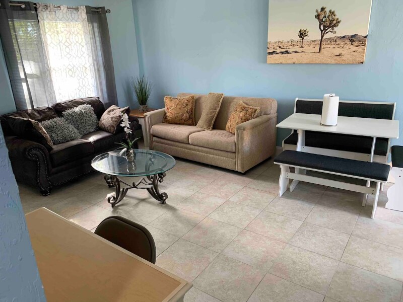 Foto principal - 4430 Gulfstream Dr