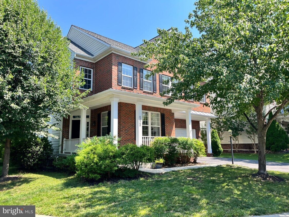 42560 Swallowtail Way, Ashburn, VA 20148 House Rental in Ashburn, VA