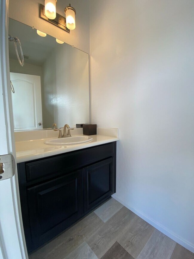 Foto del edificio - Gorgeous Home in Gated Community!