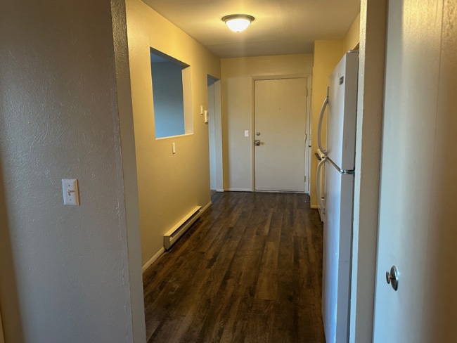 Building Photo - 7451 Lunitas Ln