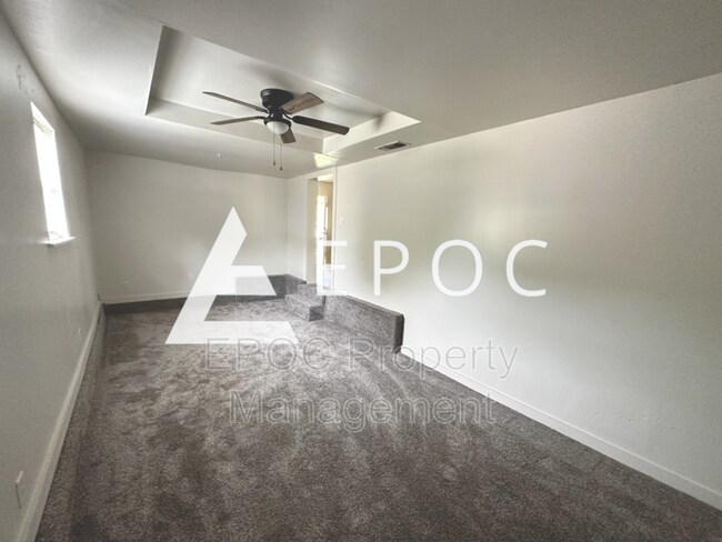 Building Photo - 4313 McCutchen Ave
