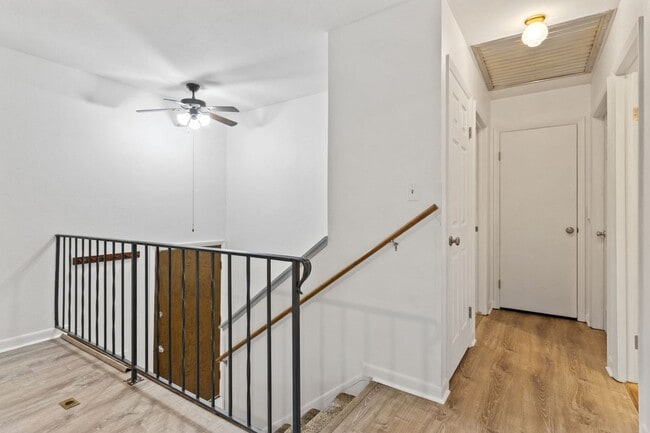 Building Photo - Updated 4-Bedroom Home