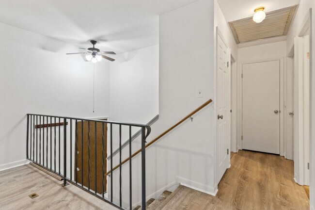 Foto del edificio - Updated 4-Bedroom Home