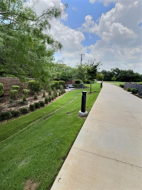 Building Photo - 4407 Grotto Dr