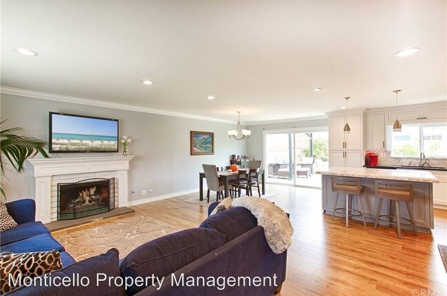 Foto del edificio - 4 br, 2 bath House - 15232 Coronado Street