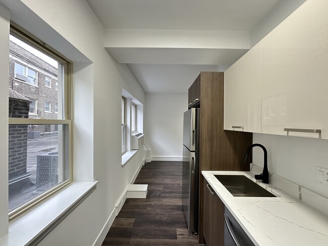 Foto del edificio - 1553 W Hollywood Ave