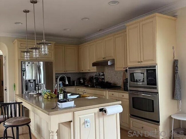 Foto del edificio - 5743 Cape Jewels Trail