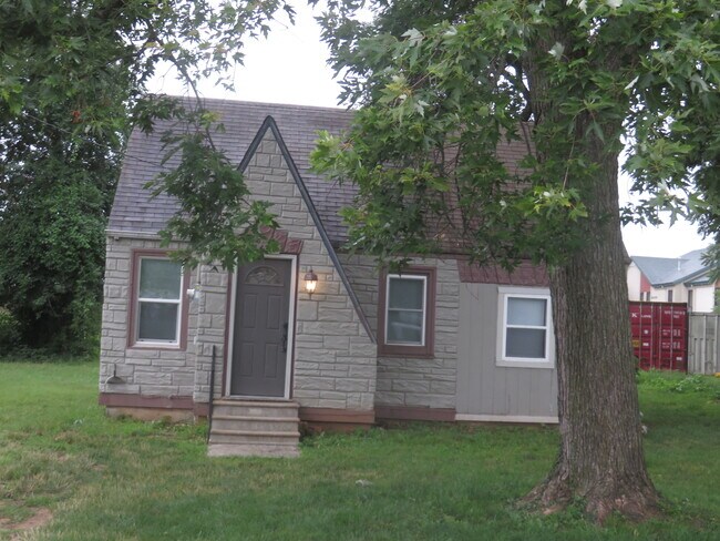 4440 W. Billings - 4440 w billings