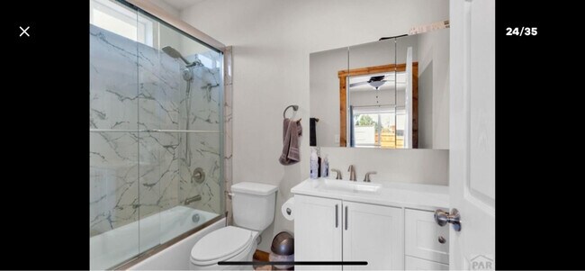 Foto del edificio - 349 W Buttercup Way