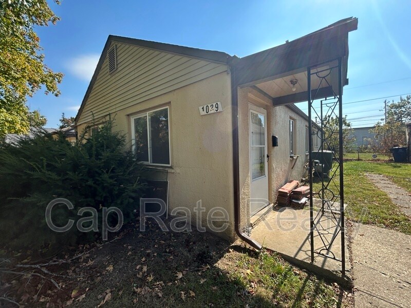 1039 Loretta Ave, Columbus, OH 43211 House Rental in Columbus, OH
