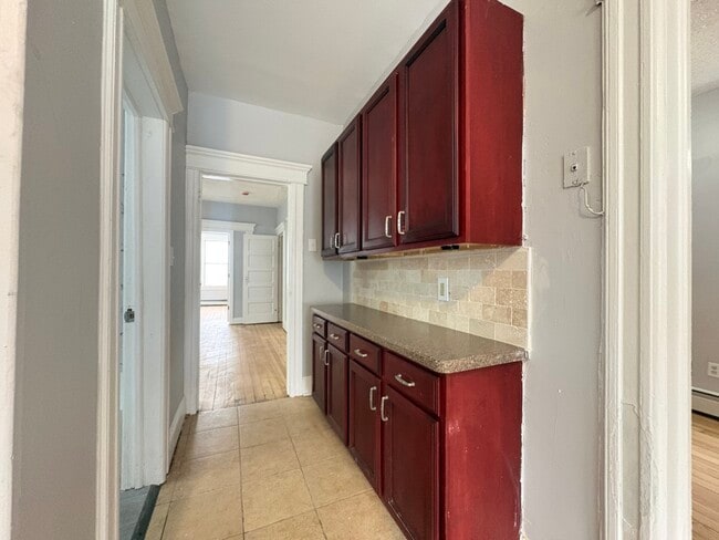 Building Photo - 25 Dwight St