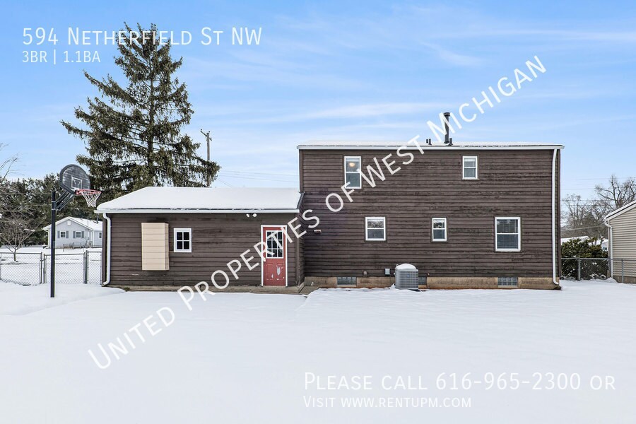 Primary Photo - Available Now | Charming 3 Bed, 1.5 Bath H...