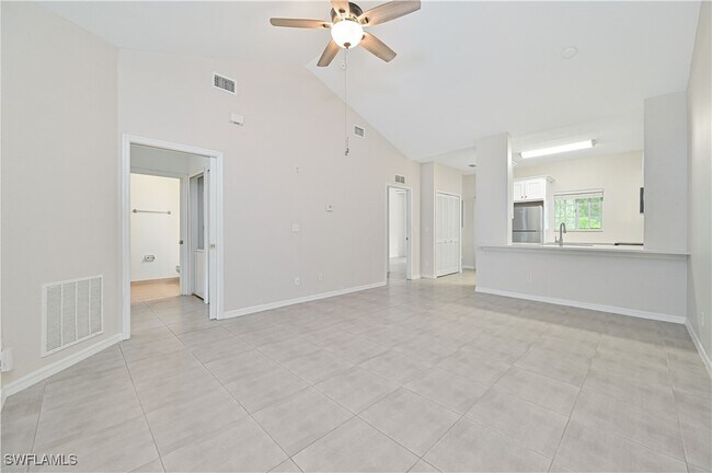 Foto del edificio - 8407 Bernwood Cove Loop