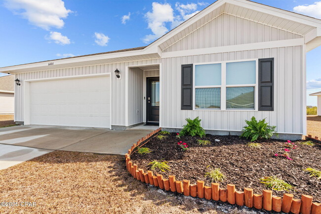 Building Photo - 6444 Bellavia Ln