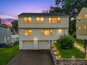 Building Photo - 420 Kipp Ave