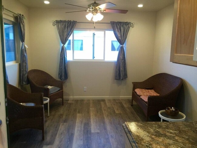 Building Photo - 306 Palama Dr