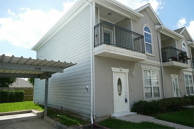Building Photo - 11045 Landswalk Dr