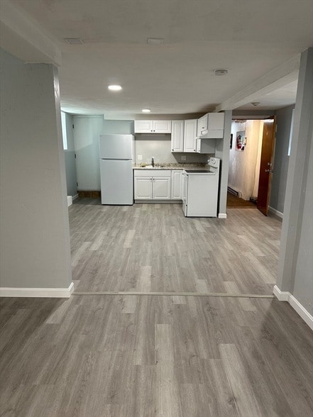 Foto del edificio - 592 Beach St