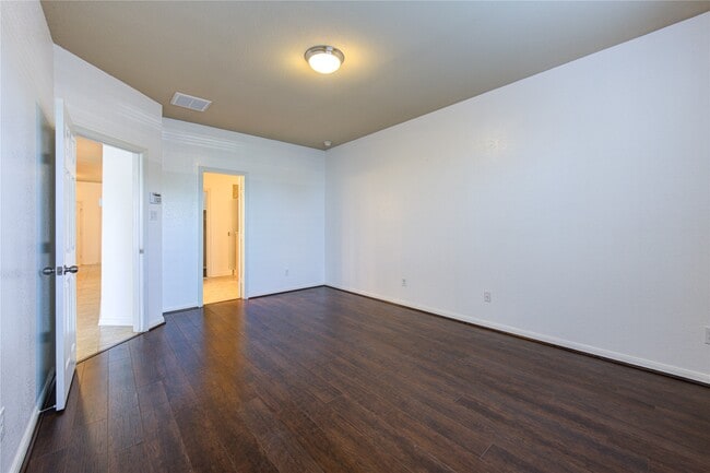 Building Photo - 1130 Glenwood Canyon Ln