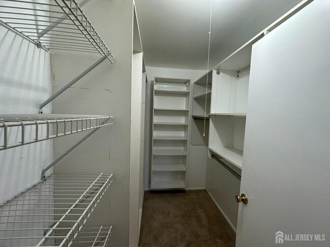 Building Photo - 1006 Aspen Dr