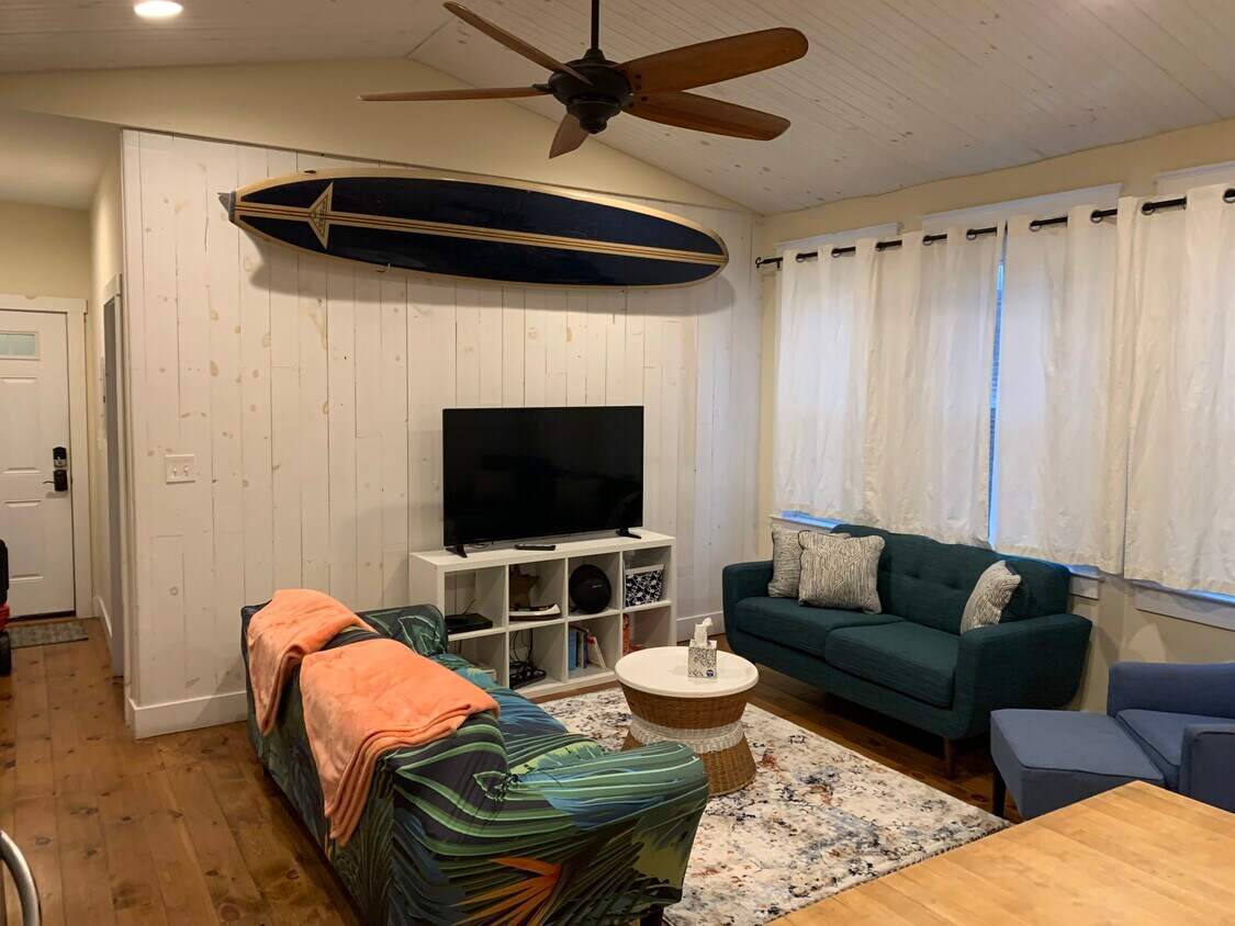 123 Oriental Ave, Atlantic City, NJ 08401 Townhome Rentals in