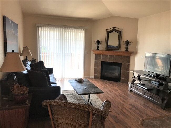 Foto del edificio - 138 Beacon Way